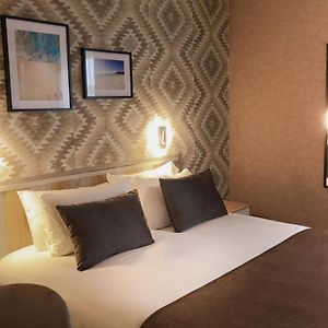 Chambre Lit Queen-Size
